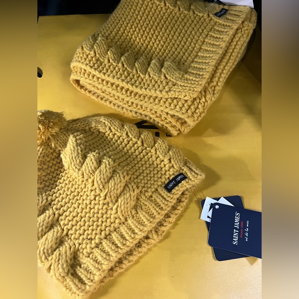 Hat scarf brand new